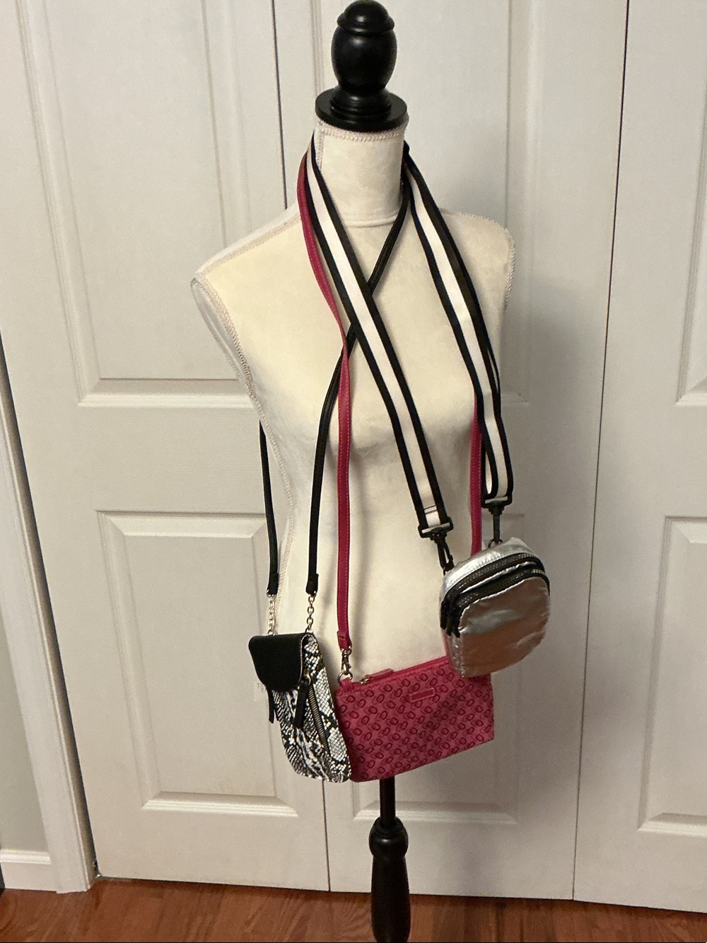 Pink Crossbody Trio - Versatile Women’s Bags